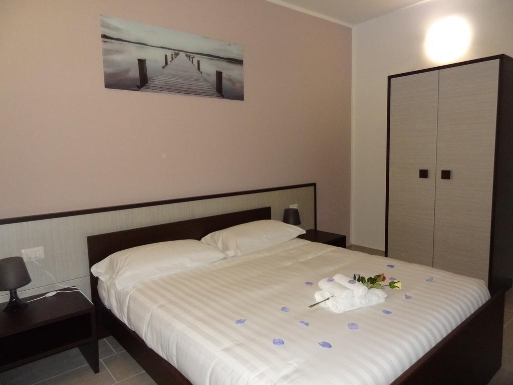 Affittacamere Rooms Di Matteo San Paolo di Iesi Экстерьер фото